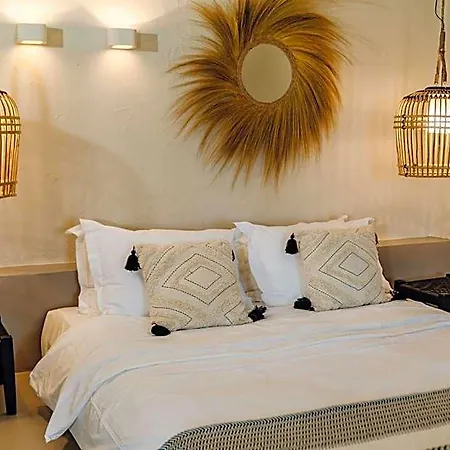 Hotel Seesoo Beachfront Luxury Hideaway