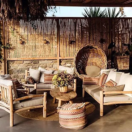 Seesoo Beachfront Luxury Hideaway