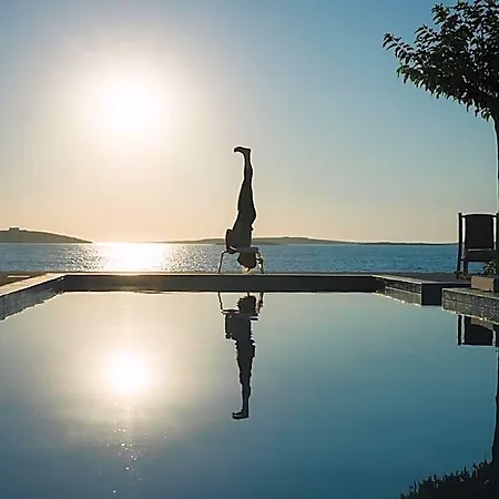 Seesoo Beachfront Luxury Hideaway Hotel Parikia (Paros)